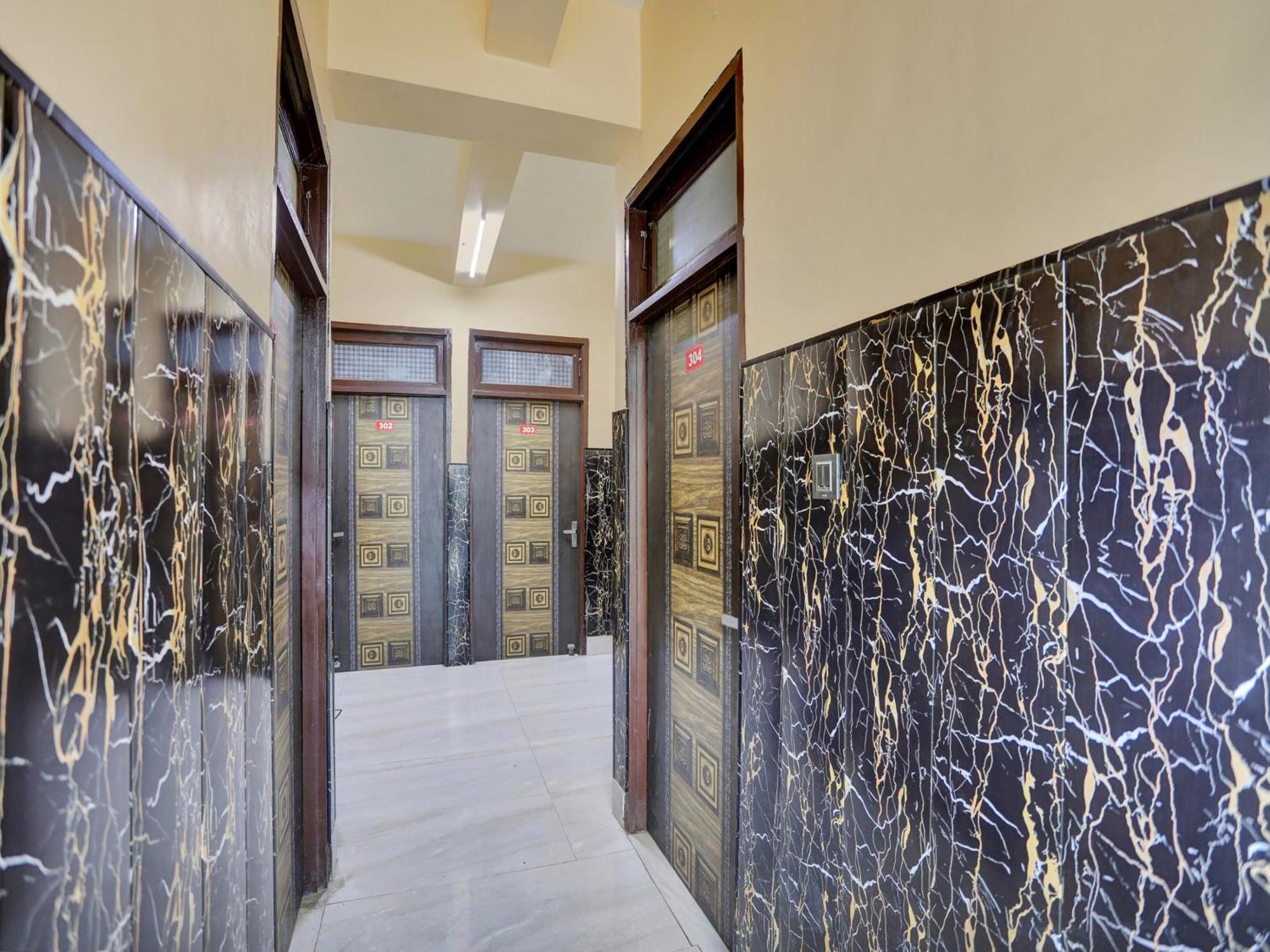 Chaya Hotel And Banquet Hall Kanpur Luaran gambar